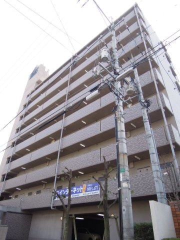 ジュネス医大東の外観