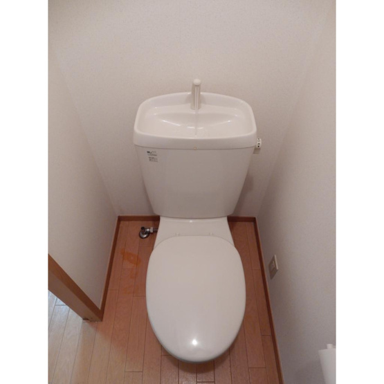 【トイレ】 | エメ・フルーヴⅡ