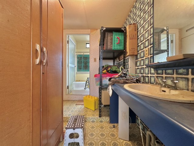 ひたちなか市馬渡中古物件の洗面所