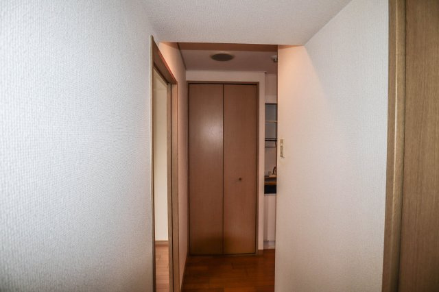 【収納】 | ラナップスクエア新福島 | キッチン横にクローゼットがあります♪