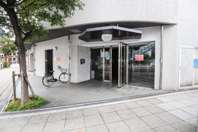 【エントランス】 | ラナップスクエア新福島 | 安心のオートロック付