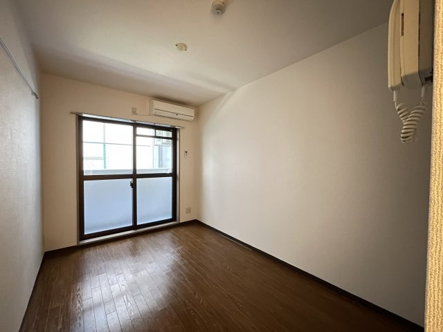 スカイコート本郷東大前の居間・リビング|洋室