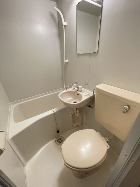 スカイコート本郷東大前の浴室|3点ユニットバス