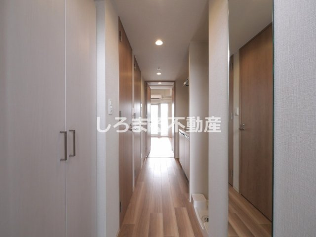 プレサンス深江橋ラヴィゲートの玄関