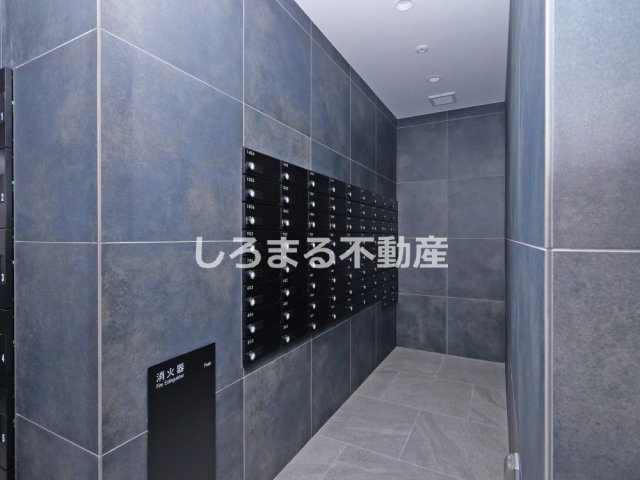 プレサンス深江橋ラヴィゲートのエントランス