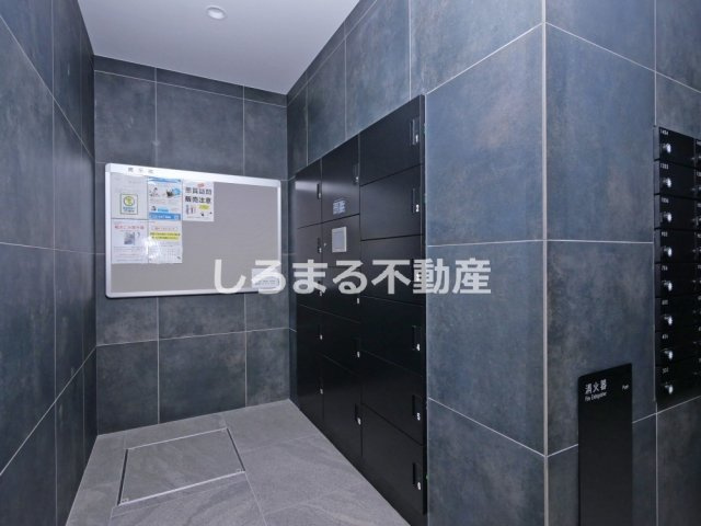 プレサンス深江橋ラヴィゲートのエントランス