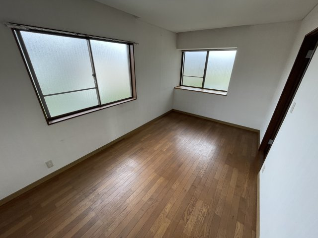 大網白里市北今泉926の洋室