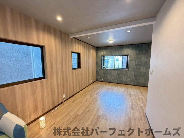 【居間・リビング】の画像