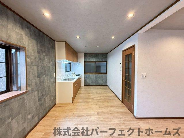 【居間・リビング】の画像