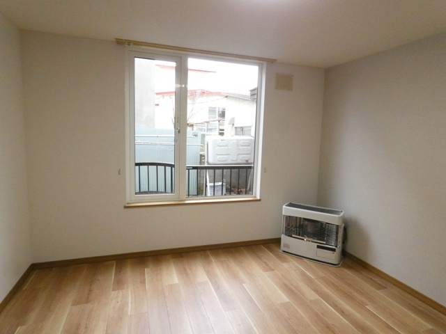 紺野マンション１（光和）の居間・リビング