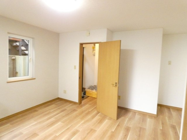 紺野マンション１（光和）の居間・リビング