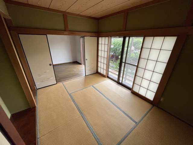 富田中古一戸建ての和室