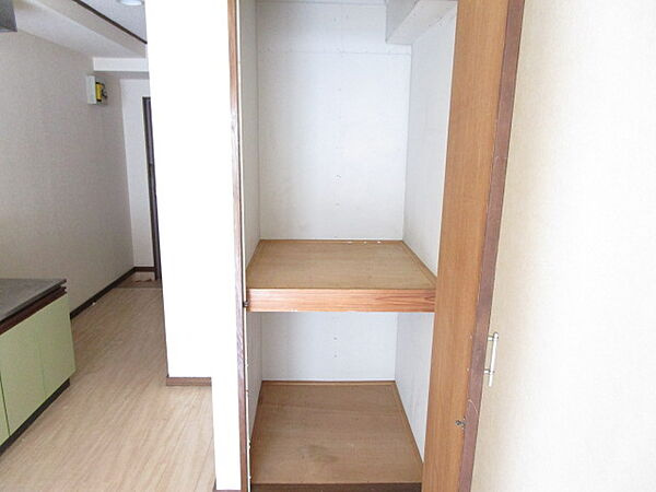 センチュリーマンション本駒込の収納|　※別室参考写真です。