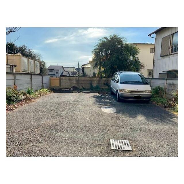 クレストコート西海(クレストコートニシウミ)の駐車場