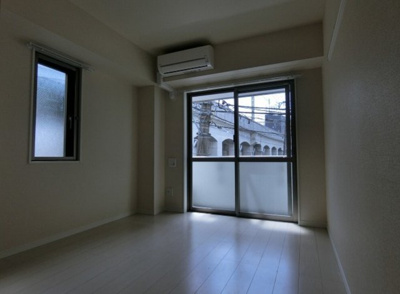 【居間・リビング】 | リアン駅前マンション | 同一仕様