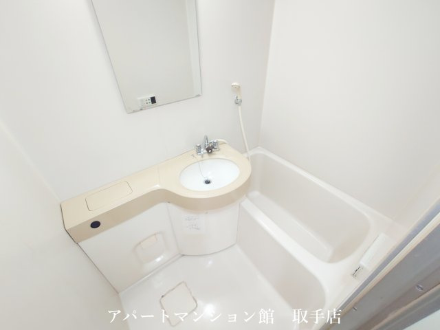 取手細井ハイムの浴室