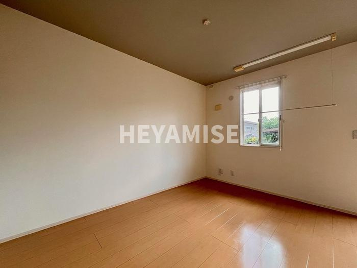 ファミーユ凪A棟の内装