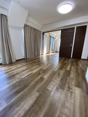 【寝室】 | リバーサイド白髭