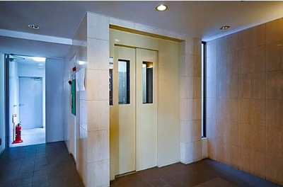 【エントランス】 | リバーサイド白髭