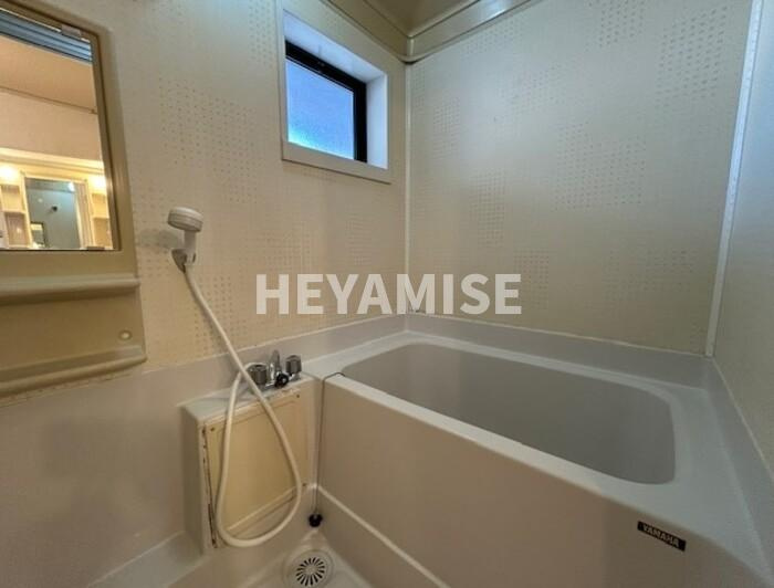 プレジール坂口A棟の浴室