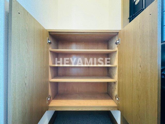 ロイヤルガーデン仲沖Aのその他|※室内画像は別号室のもの