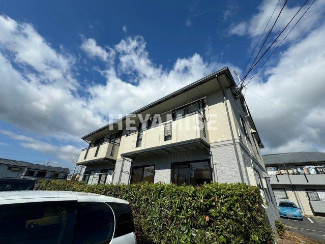 ロイヤルガーデン仲沖A