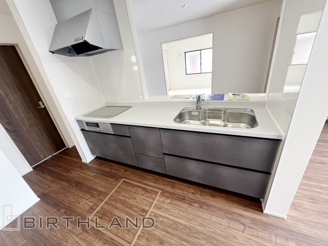 新築戸建・新築建売　笹谷桜水第6　笹谷小・信陵中の前面道路含む現地写真