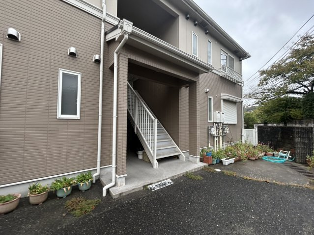 ガーデンハウスカローサのエントランス