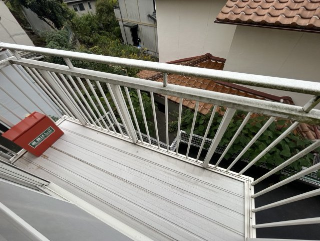 ガーデンハウスカローサのバルコニー
