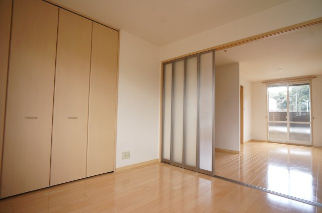 トレビアン燦の居間・リビング