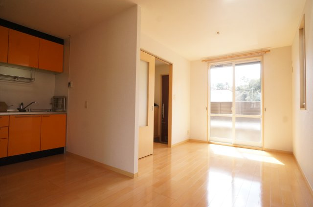 トレビアン燦の居間・リビング