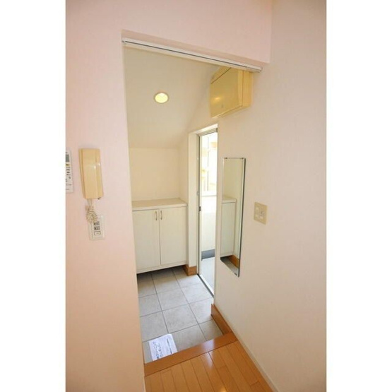 【玄関】 | ビーフラット