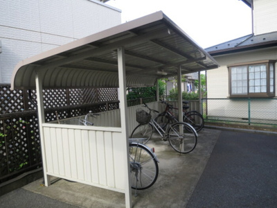 【その他共用部分】 | グリーンヴィレッジ | 駐輪場