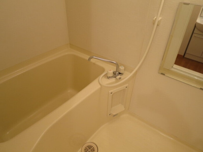 【浴室】 | グリーンヴィレッジ | バスルーム