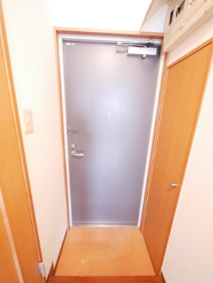 【玄関】 | カーサKSⅡ | 明るい雰囲気の玄関です(^^)/