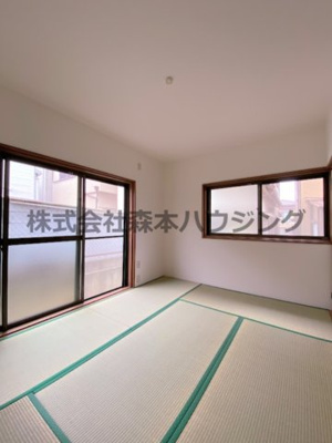 【和室】 | 　枚方市茄子作東町44戸建貸家 | リビングスペース代わりに使えそうな和室です
1階