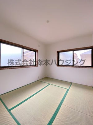【和室】 | 　枚方市茄子作東町44戸建貸家 | 和室ならではの温かな和の空間で寛ぎの時間を過ごせます
2階
