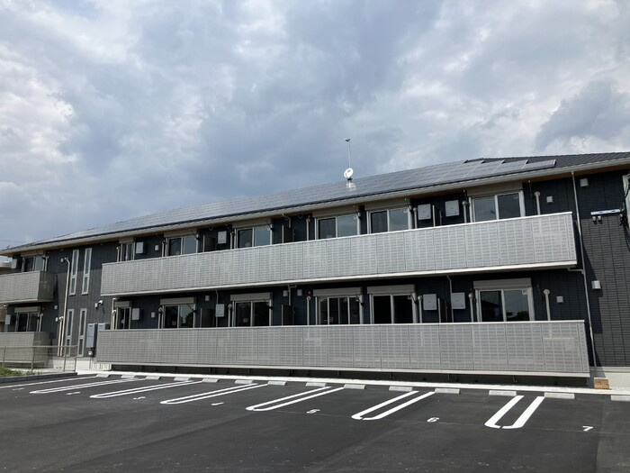 トリシアテラス
