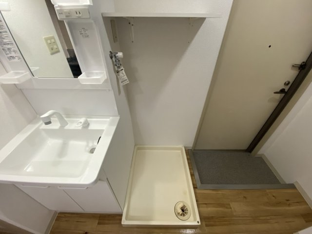 コート向森の洗面所