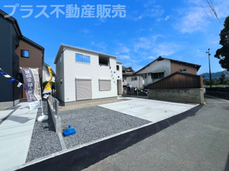 【外観】 | 現地写真。プラス不動産販売なら、現場の全ての棟をまとめてご見学頂けます。
