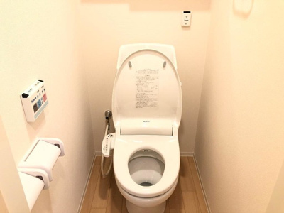 【トイレ】 | セントラル レジデンス | トイレ