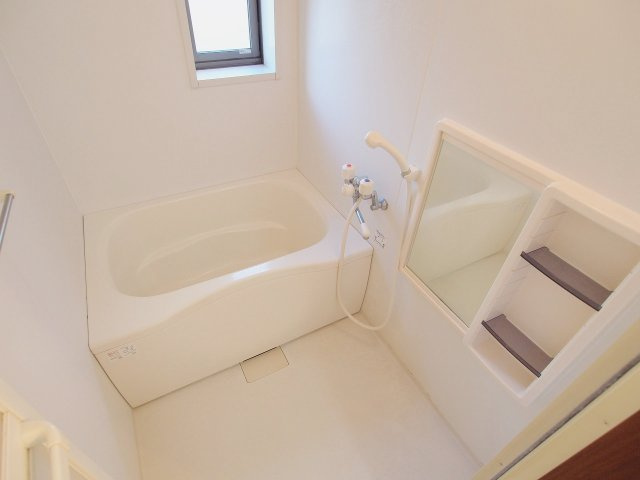 べルソー2番館の浴室