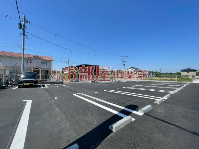 トリシアテラスの駐車場|駐車場があります