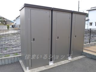 広島市安佐北区深川３丁目のアパートのその他共用部分|便利な屋外物置き
