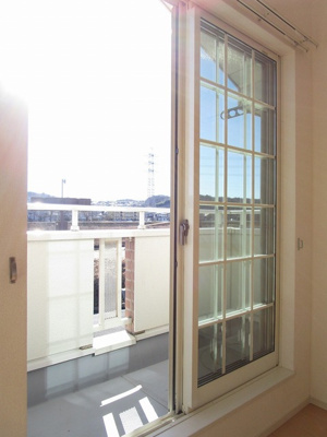 【バルコニー】 | テラス・リバーサイド