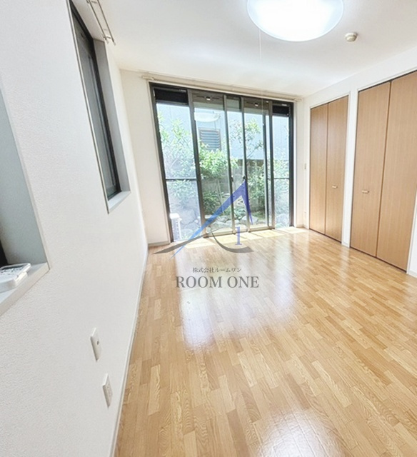 グランルナの居間・リビング|洋室のお部屋です。