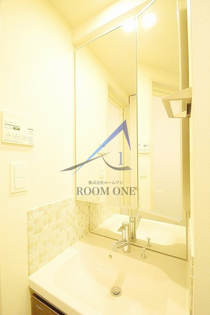 ステージファースト横浜の洗面所|洗面台です。