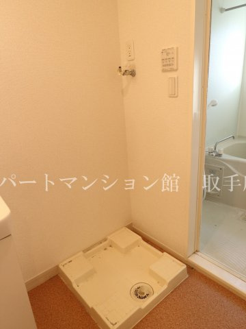 ソレイユの設備|洗濯機置場