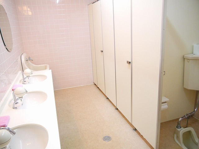 サンローゼビルのその他