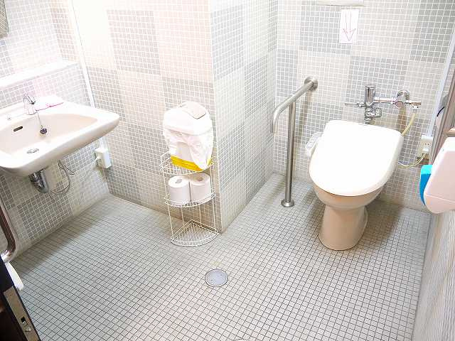 サンローゼビルのトイレ